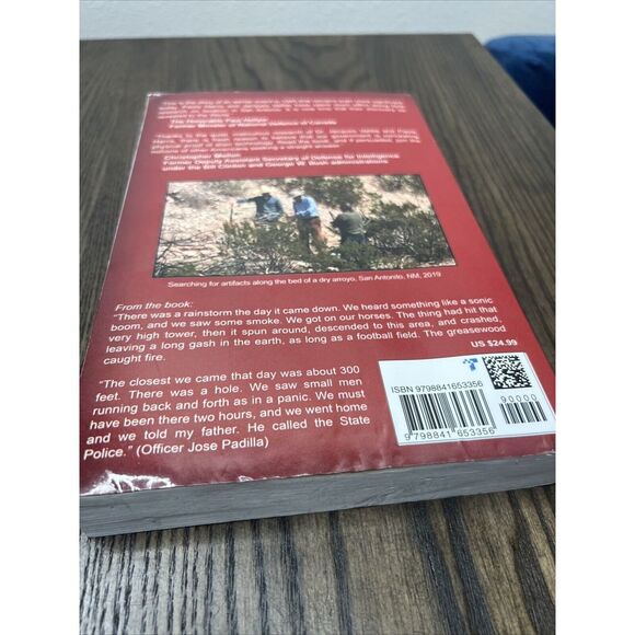 TRINITY: The Best-Kept Secret by Harris, Paola Leopizzi Paperback Book HTF! - Picture 5 of 11